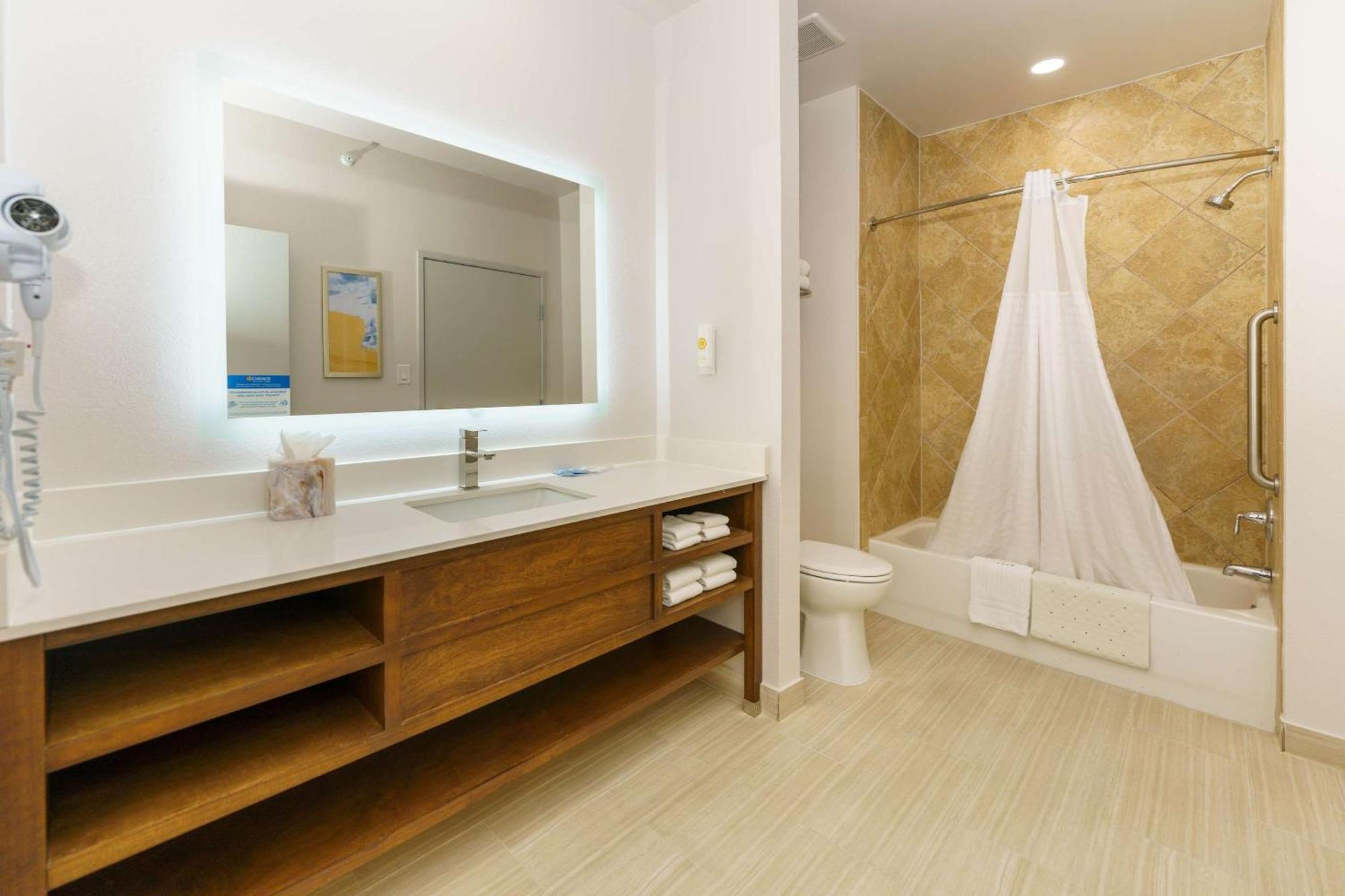 Comfort Drive 3* College Station