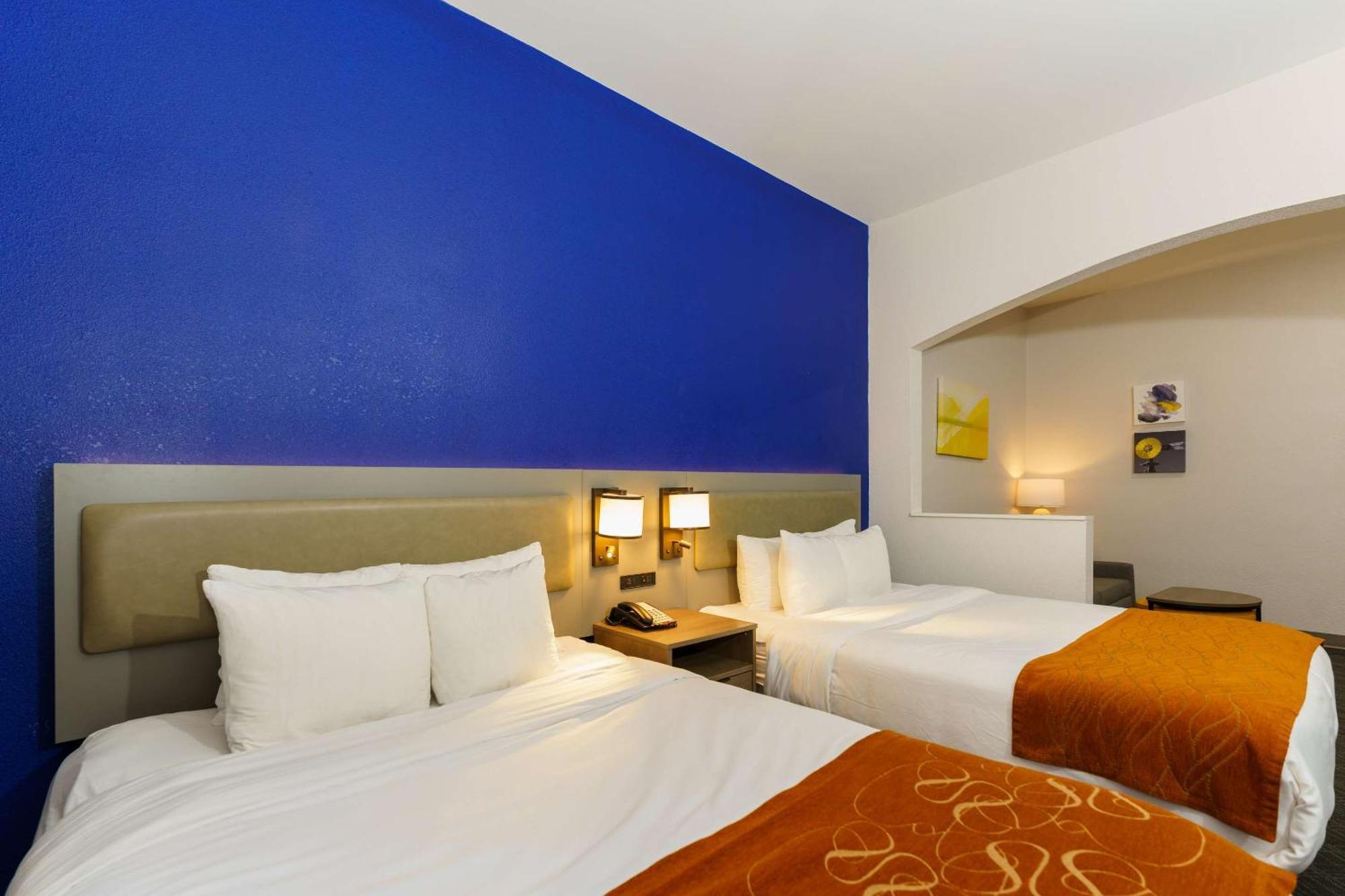 Hotel Comfort Drive