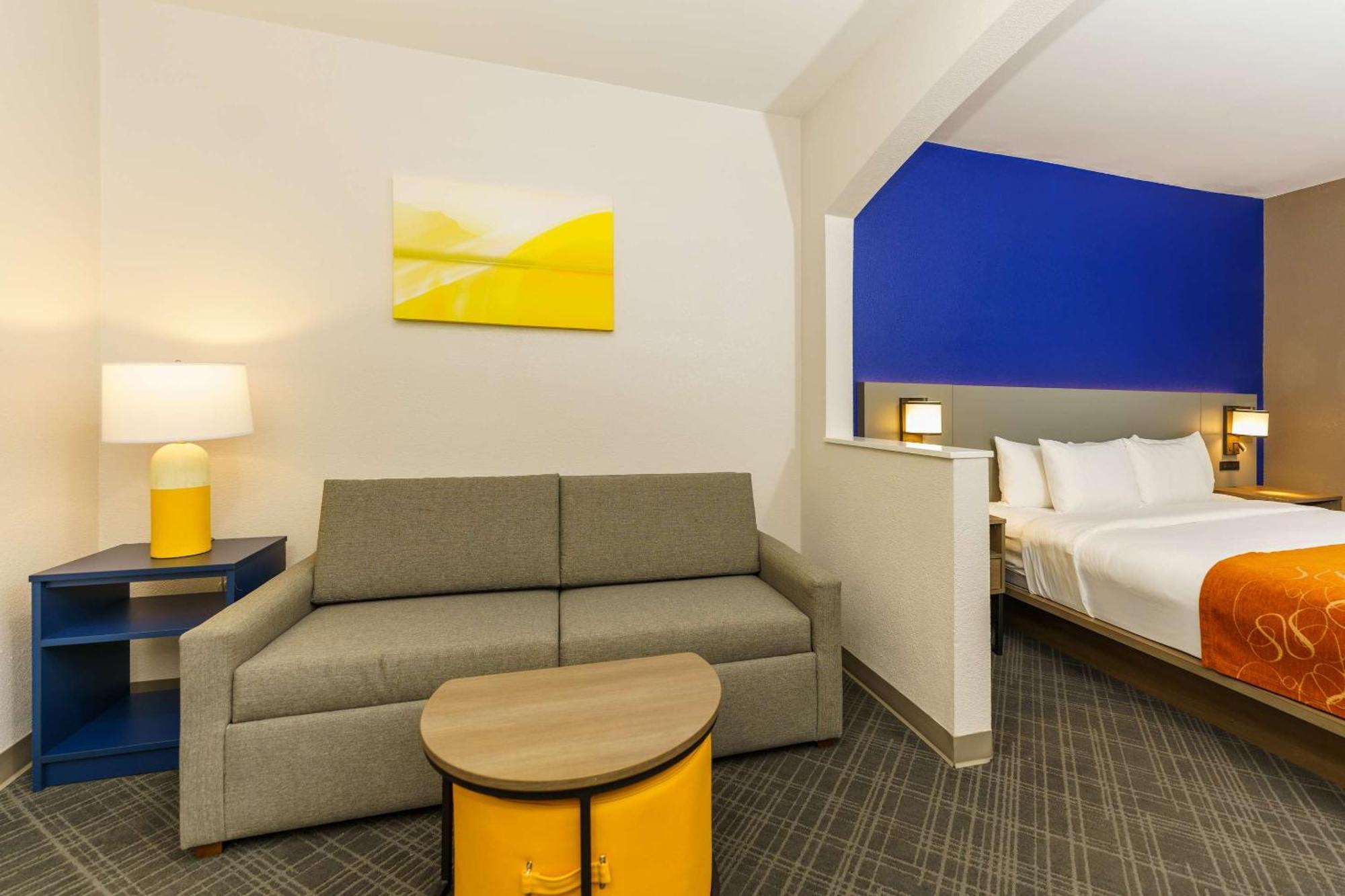 Comfort Drive Hotel