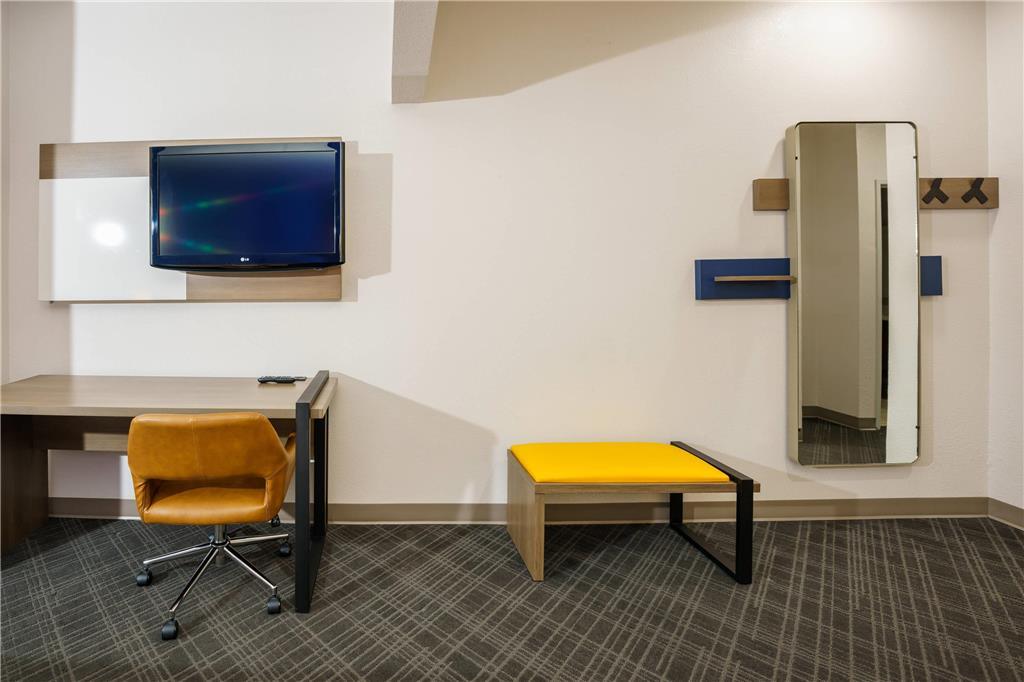 Comfort Drive Hotel