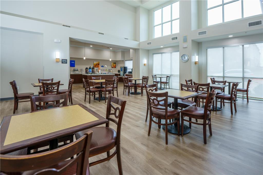 Comfort Drive Hotel 3*