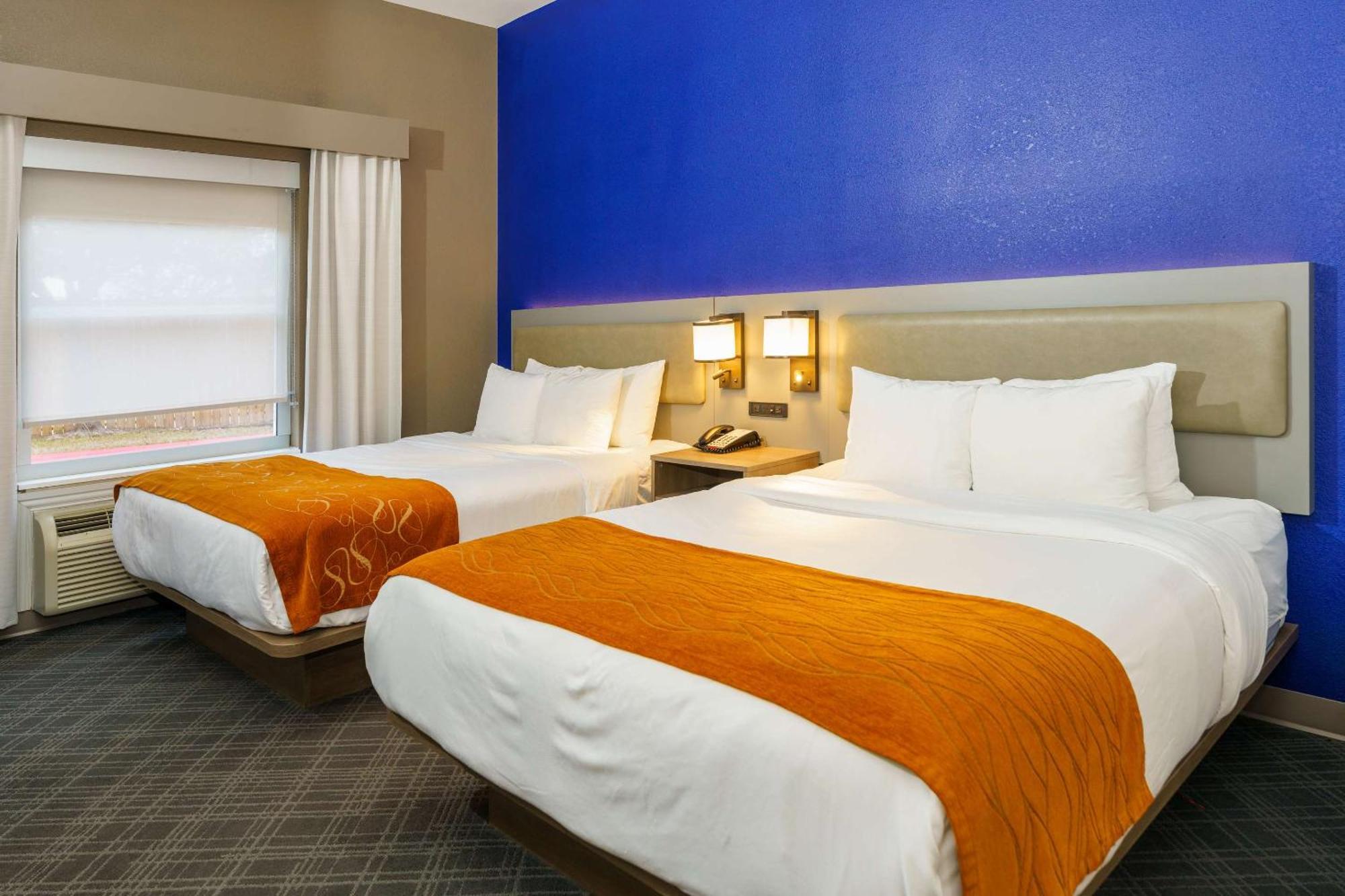 Hotel Comfort Drive 3*